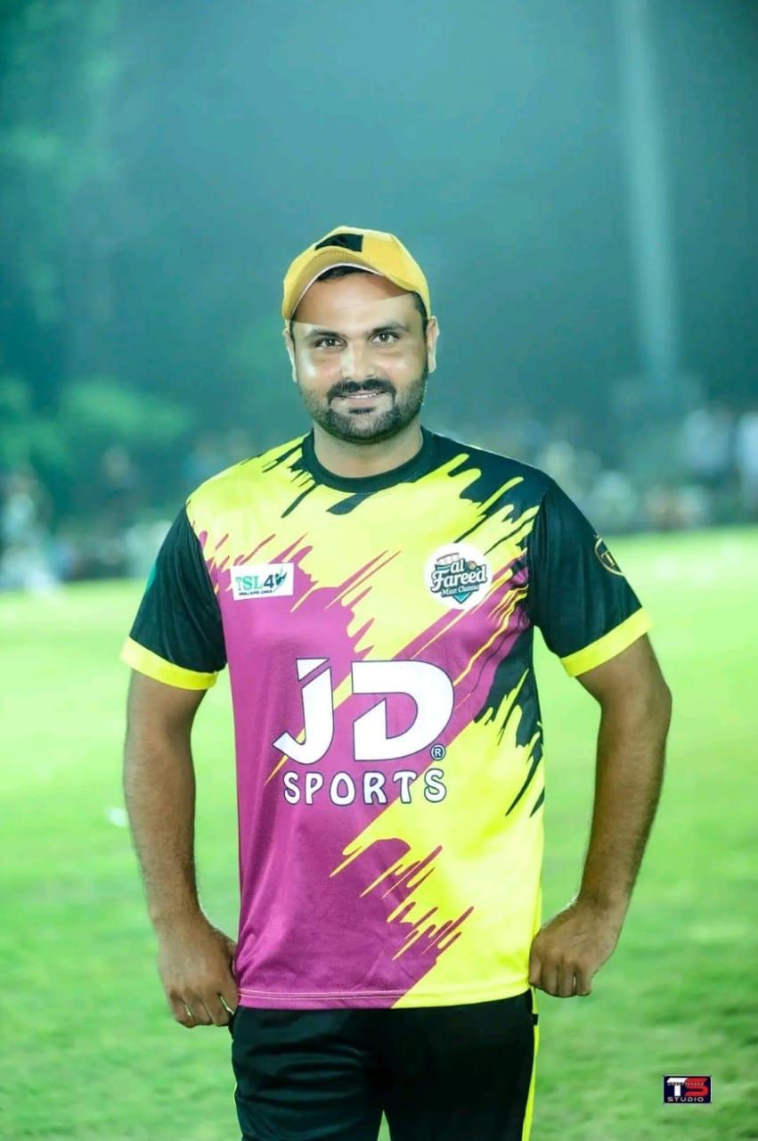 Asim Dogar of Sardar Eleven under floodlights